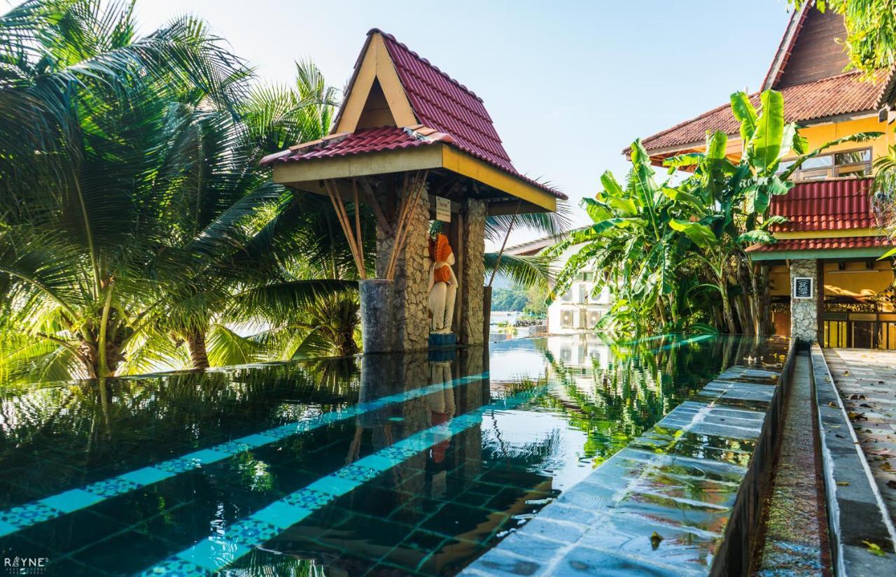 Lost Paradise Resort Бату-Ферринги Экстерьер фото